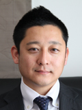 古越 俊介