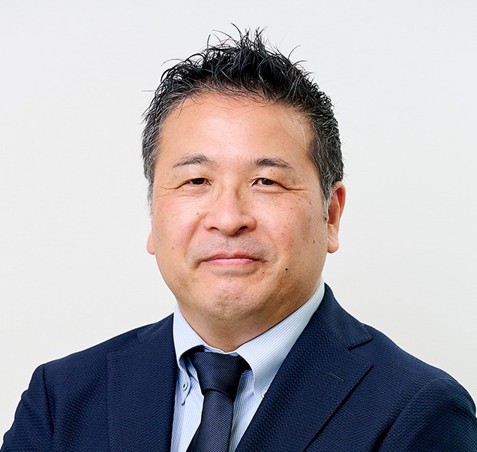 西嶋 靖